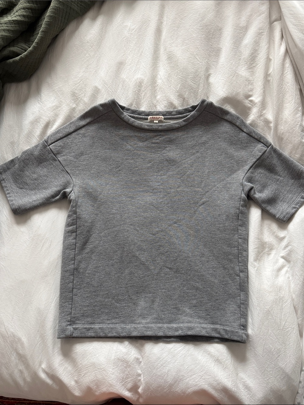 DEMYLEE Gray Crewneck Short Sleeved Sweatshirt